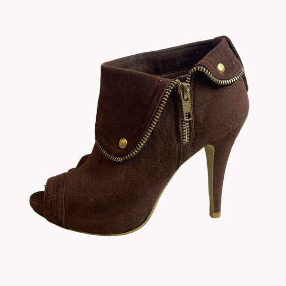 DbDk Fashion Women's Brown Suede Nicky Frances Heeled Booties Sz 8 - Picture 6 of 10